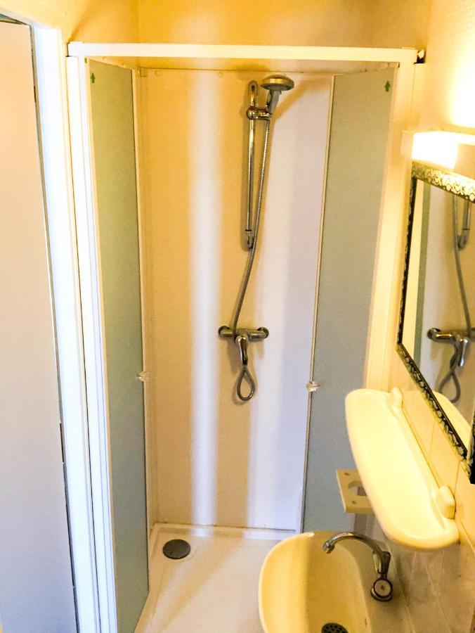 Ii-Charmant Appartement Au Coeur De La Ville Guingamp Dış mekan fotoğraf